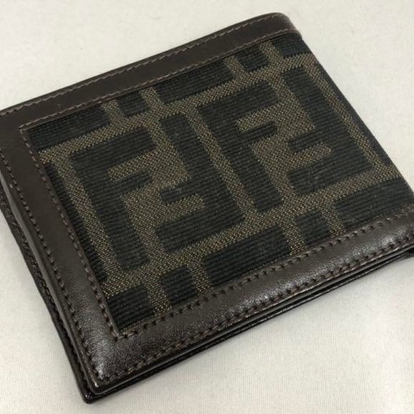 Authentic Fendi Zucca Wallet - Picture 6 of 7